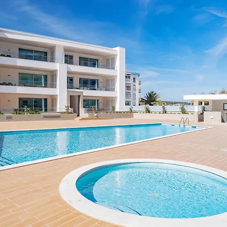 Marina View 7 With Pool By Homing Διαμέρισμα